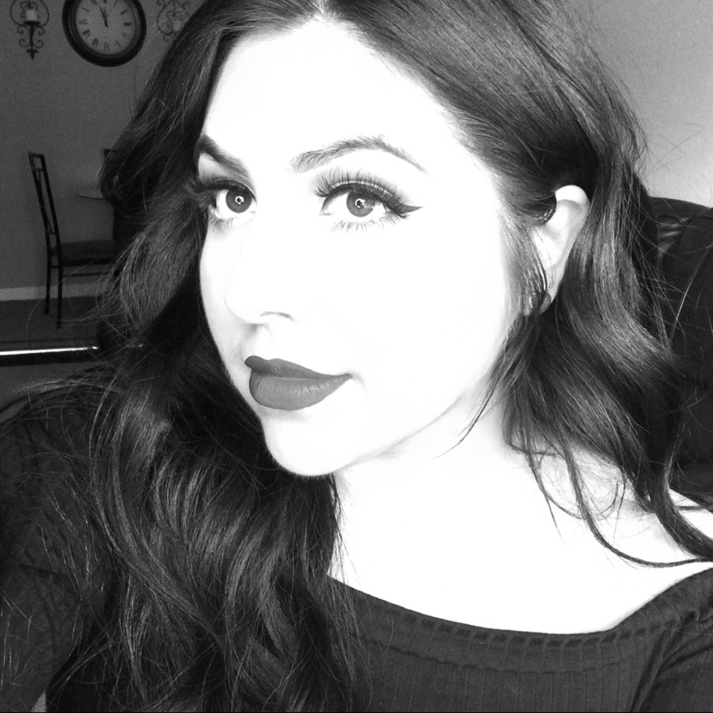 Meet your Posher, Liliana
